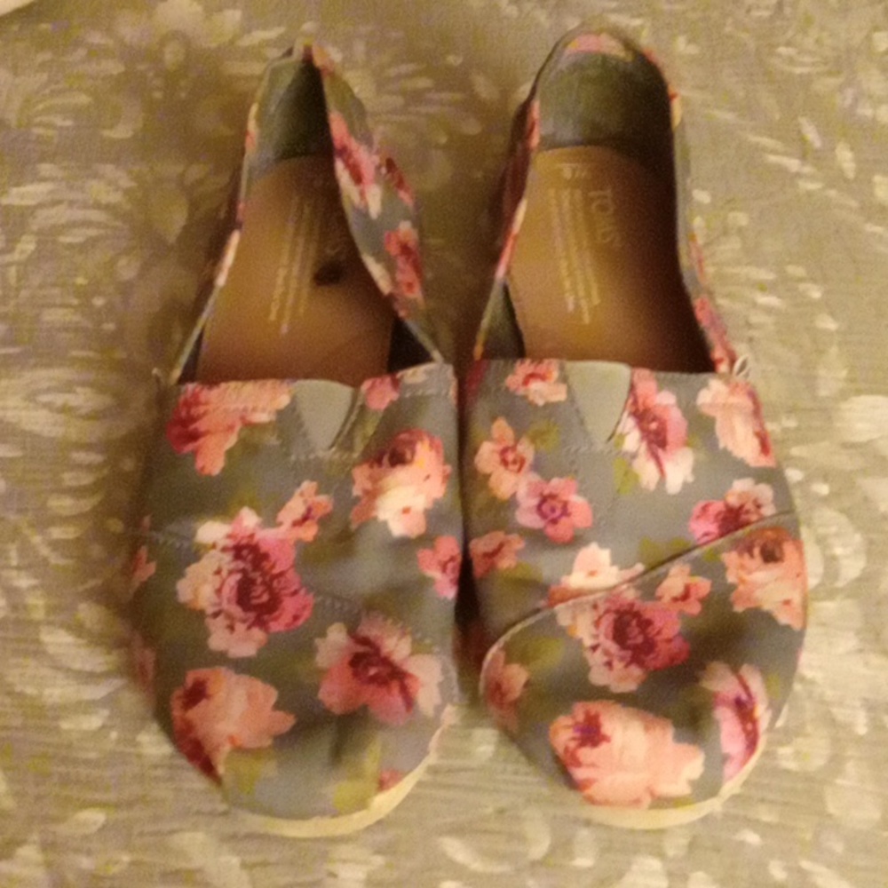 Tom's Loafers